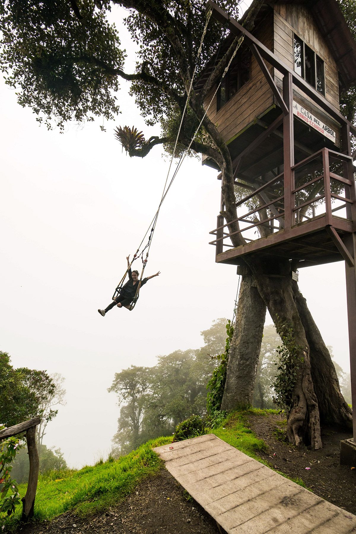 Banos, Ecuador. Photograph by Jonathan Byrne.